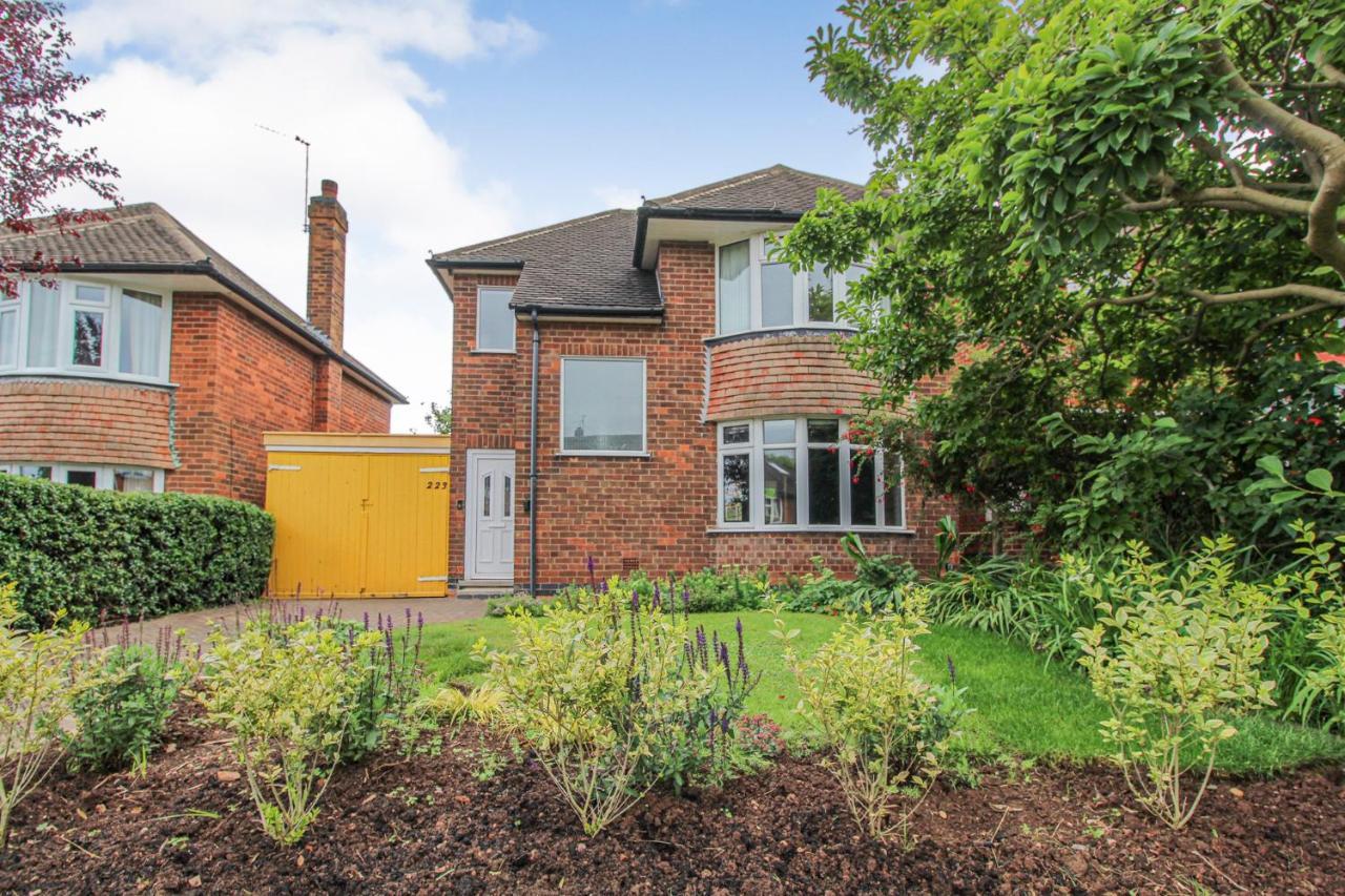 Holiday home Elegant 3-bed Home, West Bridgford & Large Garden Nottingham